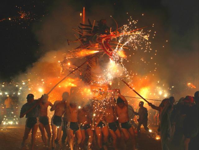 dragon_dance_fire_dragon